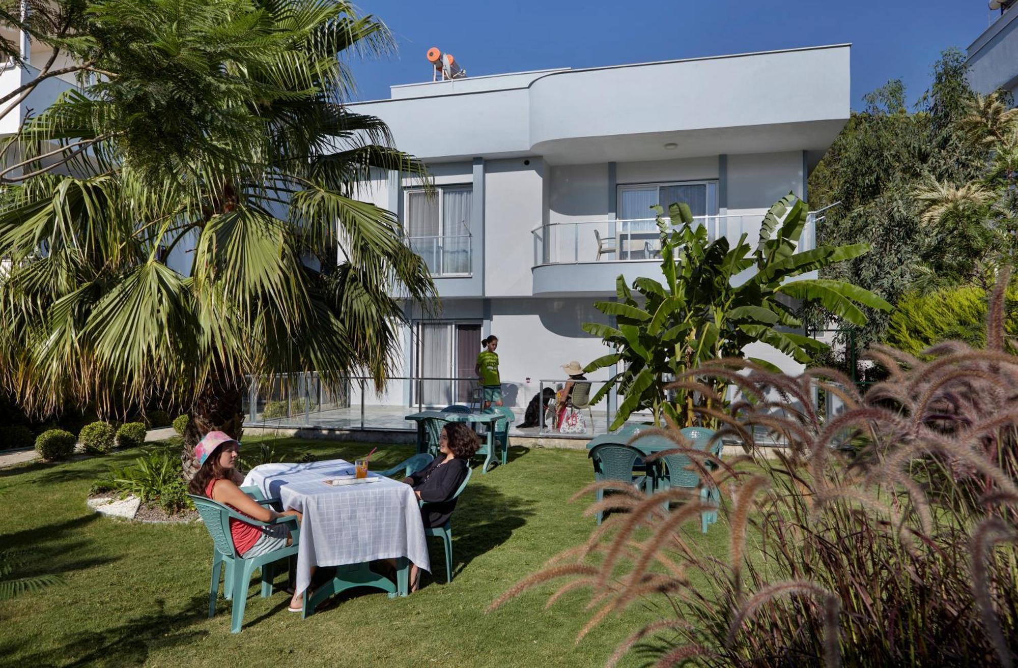 Palmiyem Apart Otel Seferihisar Bagian luar foto
